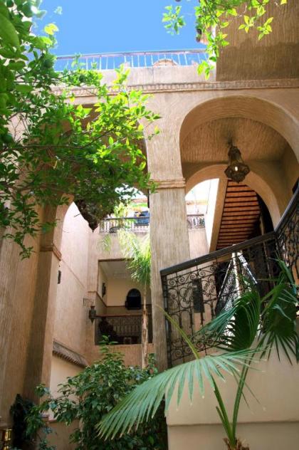 Riad Palmier - image 11