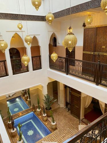 Riad Laora - image 5