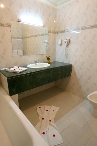 Hotel Meriem Marrakech - image 5