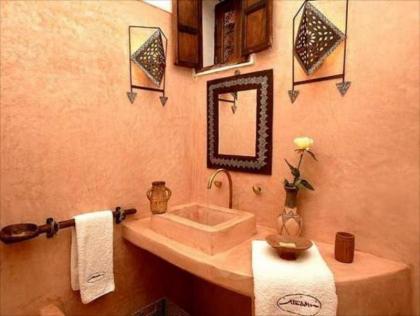 Riad Aladdin - image 20