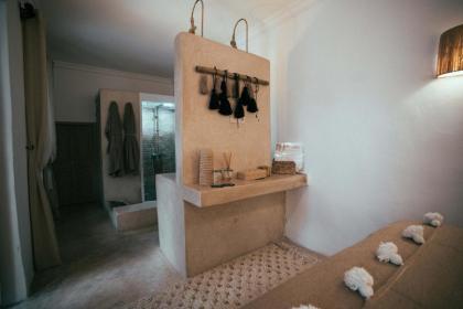 Riad Bamboo Suites & Spa - image 19