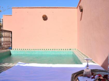 Riad Lila - image 16