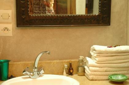 Riad Blue Berber - image 5