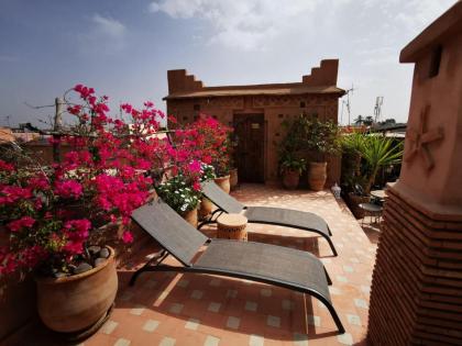 Riad Mehdia - image 7