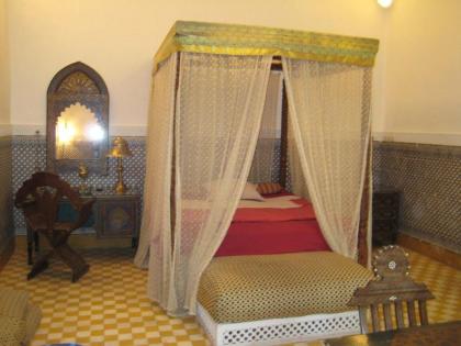 Riad Ifoulki - image 18