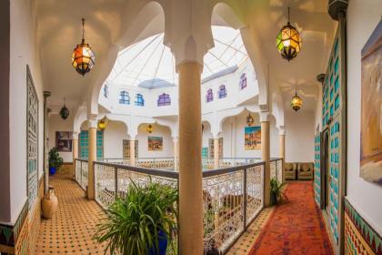 Riad Zinoun & Spa 9 Rooms - image 9