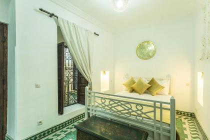 Riad Ecila - image 11