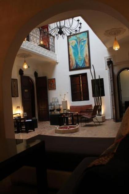 Dar Khmissa Riad & Spa - image 1