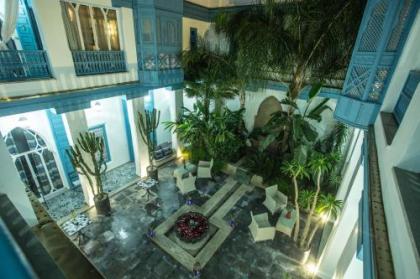 Riad Le Perroquet Bleu Suites & Spa - image 10