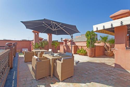 Riad Le Perroquet Bleu Suites & Spa - image 4