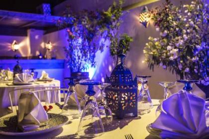 Riad Le Perroquet Bleu Suites & Spa - image 8