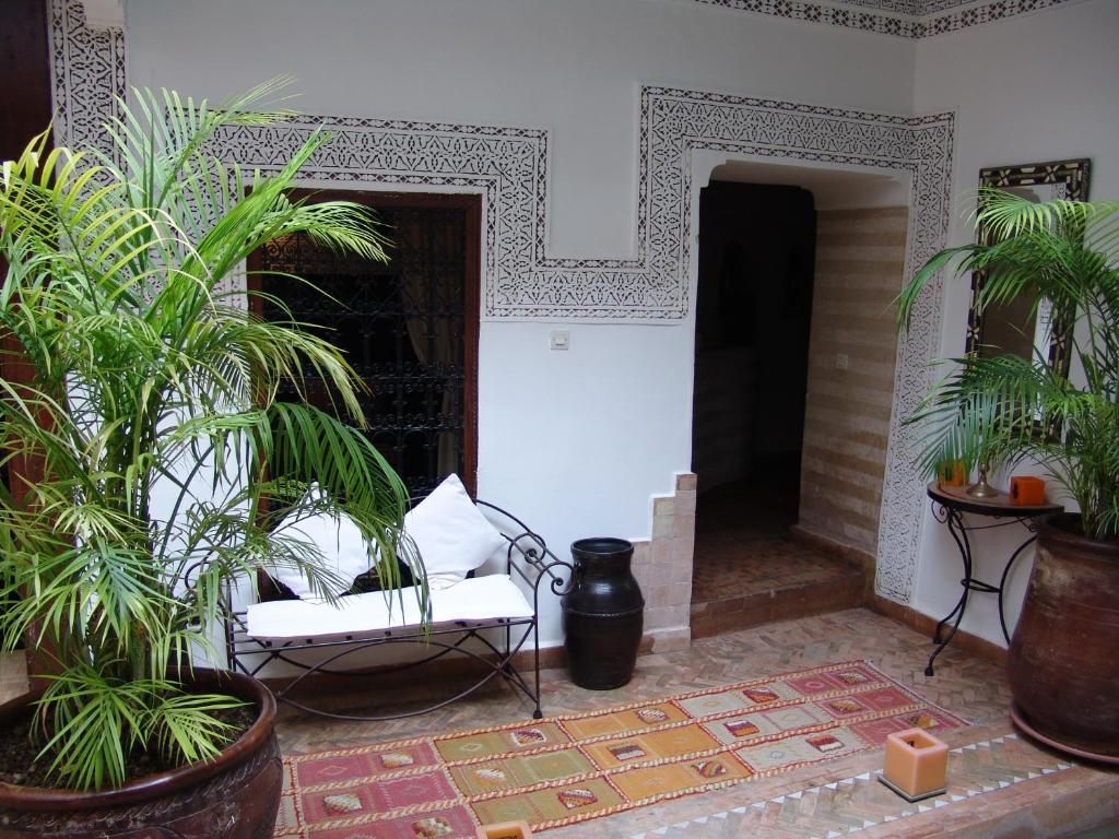 Riad Les Nuits de Marrakech - image 3