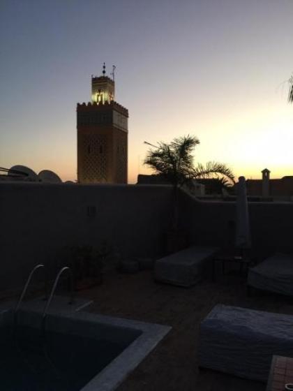 Riad Awa - image 20