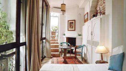 Riad Lyla - image 5