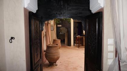 Riad Saba - image 18