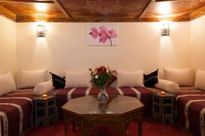 Riad Hna Ben Saleh - image 4