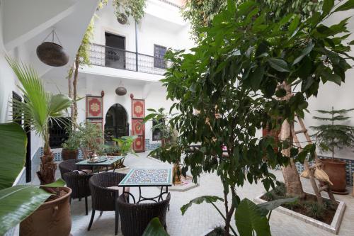 Origin Hotels Riad Lhena - image 2