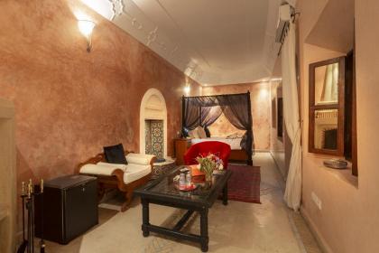 Dar Sohane Hotel - image 17