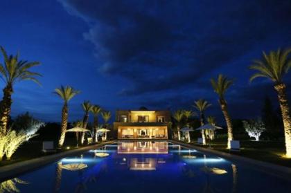 Adnaa - Modern Villa with 2 pools sauna hammam tennis court & home cinema - image 1