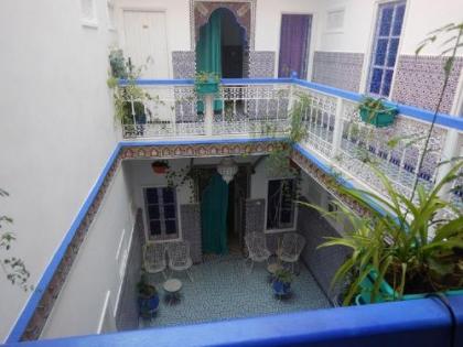 Riad Hôtel Essaouira - image 2