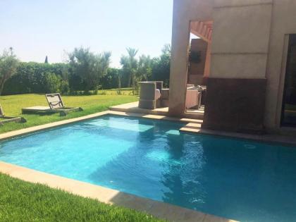 3 bedrooms villa with private pool and enclosed garden at Marrakech - image 1