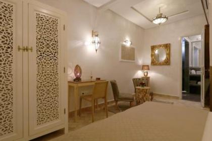 Riad Andallaspa - image 12