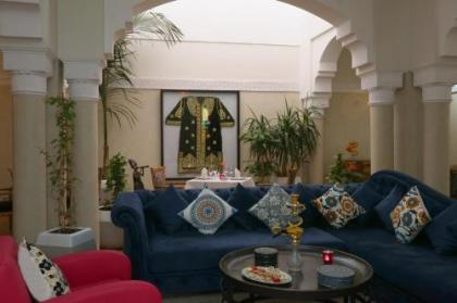 Riad Ysalis - image 3