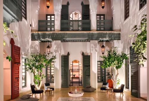 Riad Antara - main image