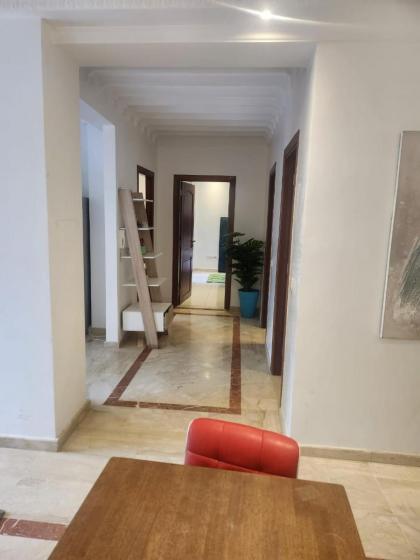 Appartement Centre Gueliz Hanane - image 10