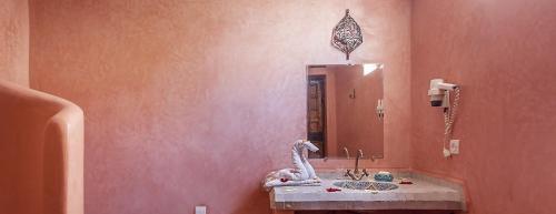 Riad la villa bleue & SPA - image 5