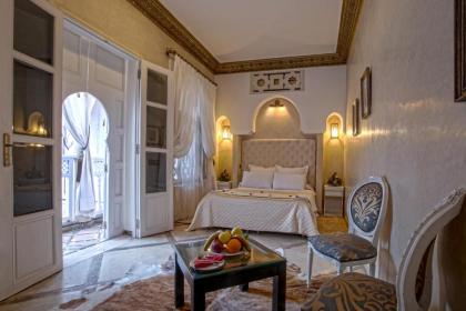 RIAD DREAMS - image 13