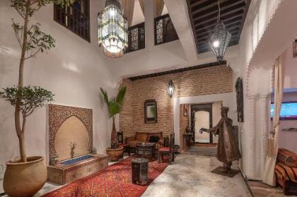 Riad Dar Merzouga - image 9