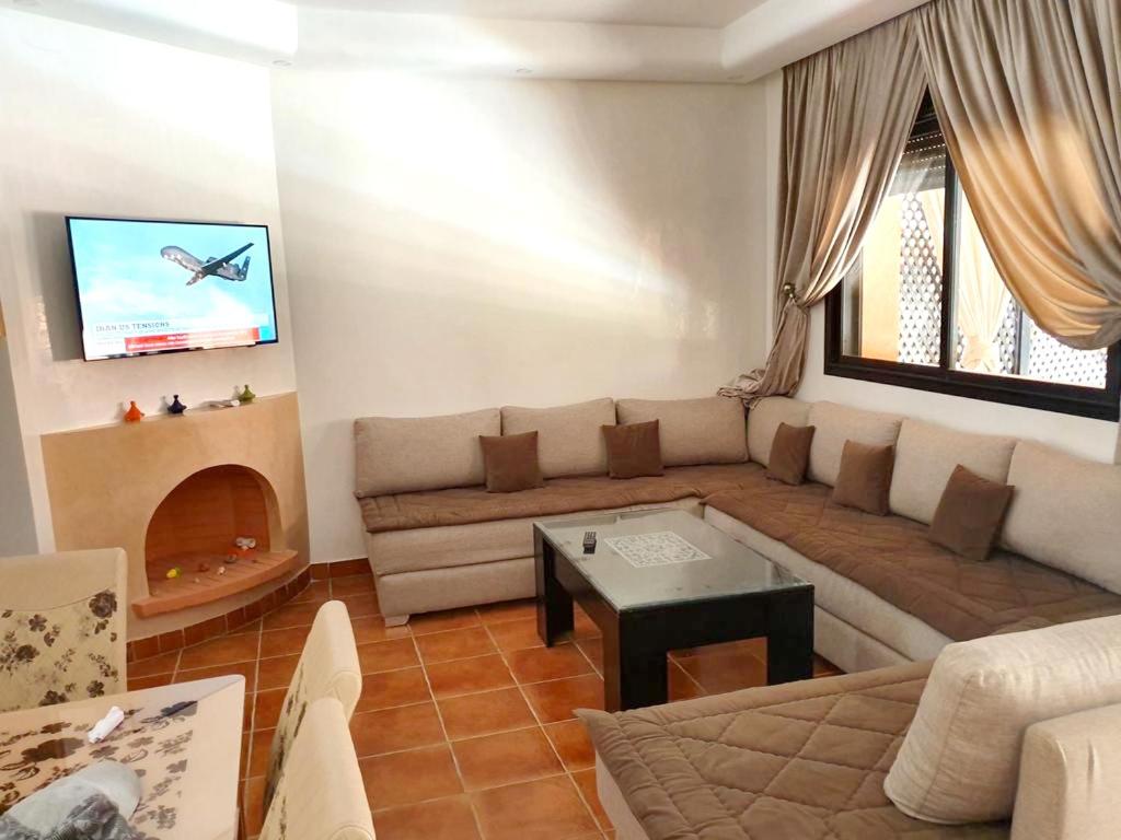 2 bedrooms appartement with shared pool furnished terrace and wifi at Marrakech - image 3