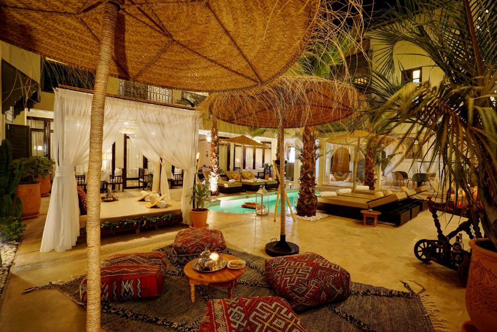 Riad Hiranya Hotel Restaurant & Spa - image 3