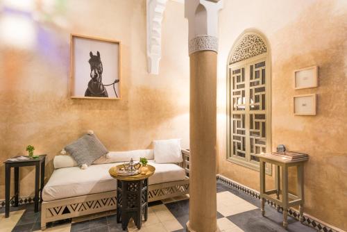 Riad Hissan - image 4