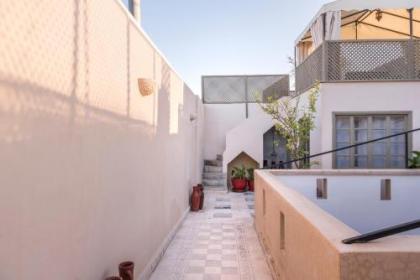 Riad Hissan - image 7