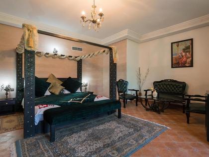 Suite Royale - Emeraude - image 1