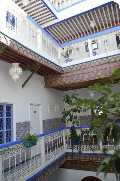 Riad Hotel Essaouira - image 9