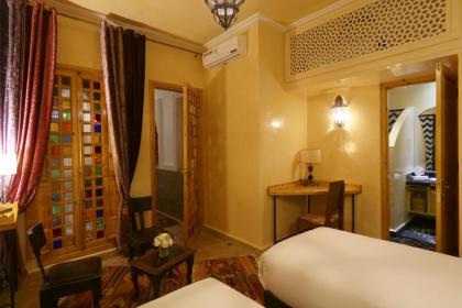 Riad Andallaspa - image 12