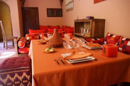 Riad Azenzer - Room Chefchaouen 3 pers - image 19