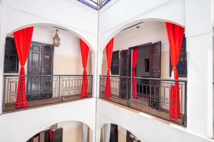 Riad M'Boja - image 16