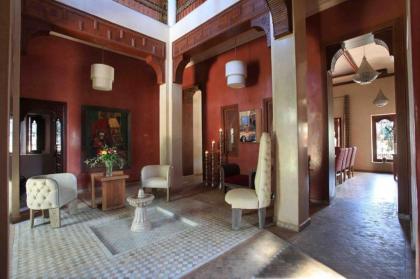 Moroccan sumptuousness 6 bedroom Riad - by feelluxuryholidays - image 8