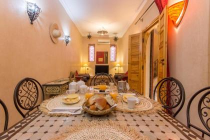 Riad Colette EXCLUSIF - Médina - Breakfast - Wifi - image 8