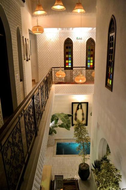 Riad Beata Bed & Breakfast - image 2