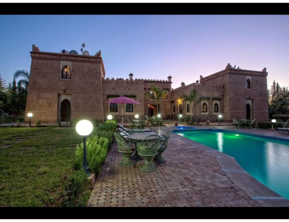 Palace with 2 villas and 2 swimming pools in Sidi Abdellah Ghiat - image 3