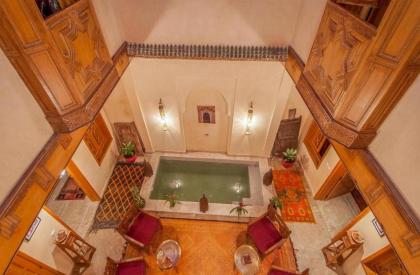 Room in Guest room - Riad Lakouas authentic Santal Room situe a Marrakech no001 - image 14