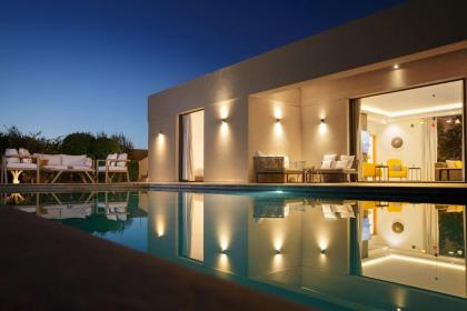 ADA ADA modern villa with heated private pool next city center Marrakech 