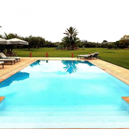 Exclusive Luxury Villa - image 18