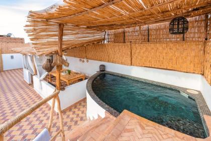 Riad Des Sables-Exclusive -4 Suites -Swimming Pool - image 15