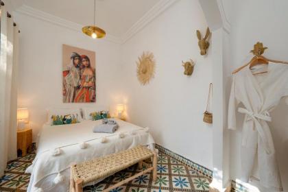 Riad Des Sables-Exclusive -4 Suites -Swimming Pool - image 16